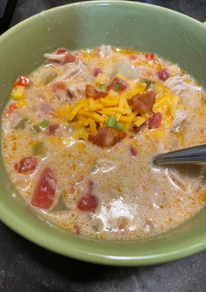 A picture of Chicken Corn chowder.
