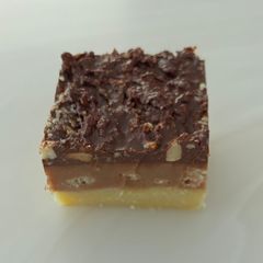A picture of Ferrero Rocher barfi.