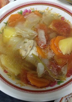 รูปของ ซุปมันฝรั่งใส่น่องไก่