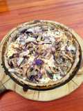 Tarta integral de champignones, cebolla y queso