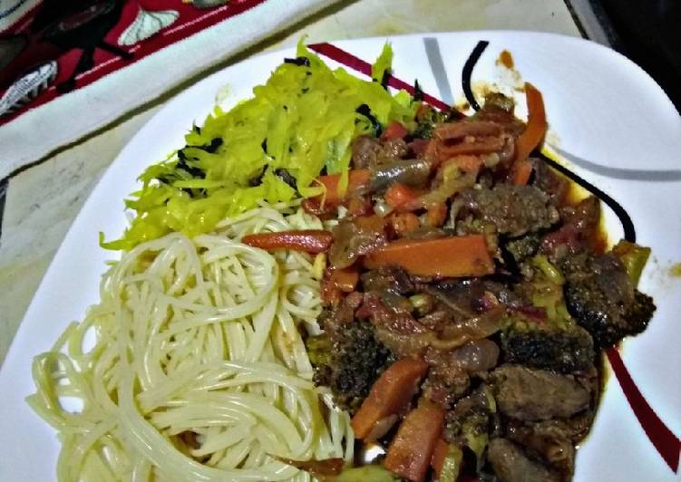 Simple Way to Prepare Favorite Broccoli beef with pasta#mashujaarecipe