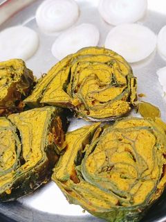 પાત્રા (Patra Recipe In Gujarati) રેસીપી મુખ્ય ફોટો