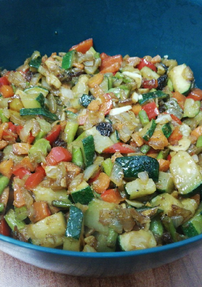Una foto de Cuscús de verduras