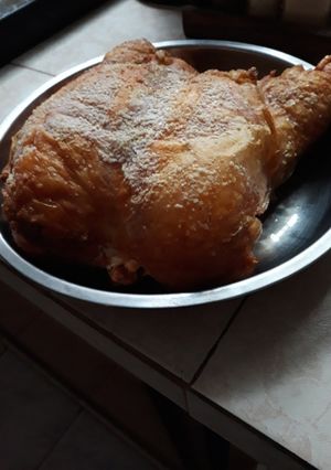 Una foto de Pollo deshuesado relleno al horno