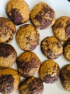 Foto resep Chocolate and Peanut Butter Oatmeal Cookies 🍪 🥜🍫🧈