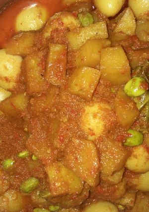 Foto resep Sambal goreng kentang telur puyuh petai