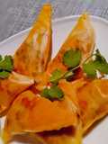 Samosa daging kulit lumpia instan