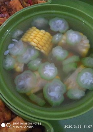 Foto resep Sayur Bening Oyong, Wortel dan Jagung
