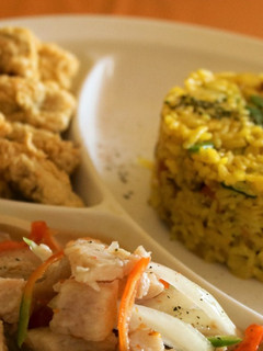 Una foto de Plato combinado