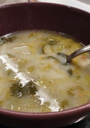 Egyszerű salátaleves recept fotója