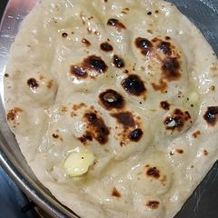 A picture of Butter Naan.
