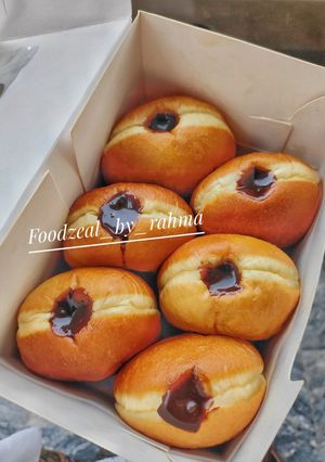 A picture of Filled Doughnut ll.