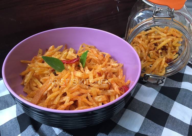 Bahan-bahan Kering kentang mustofa #intipISIpiringku# yang enak Untuk Jualan