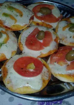 Una foto de Pizzetas con harina leudante rápidas!!!🤗🍕