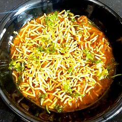 A picture of Sev Tameta nu Shake.