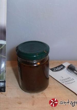 Φωτογραφία της συνταγής Πώς φτιάχνουμε σπιτική εσάνς (απόσταγμα) βανίλιας