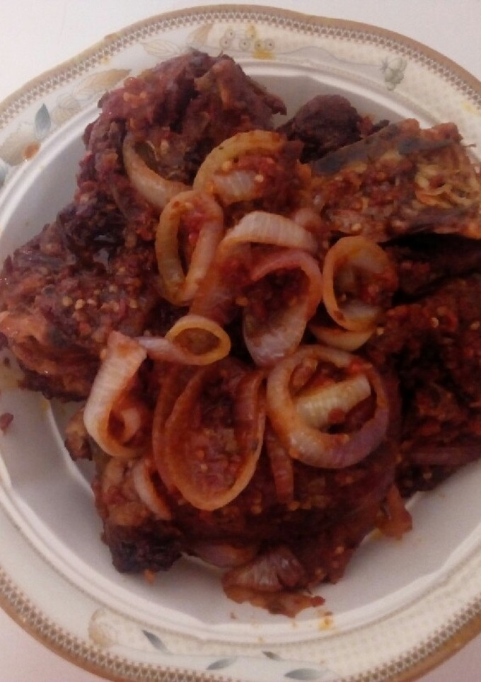 A picture of Pepper chicken.