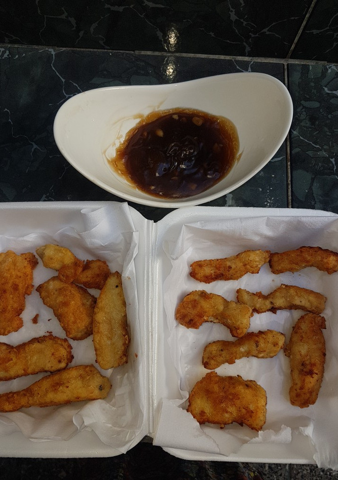 Una foto de Pechugas de pollo crujientes con salsa de miel