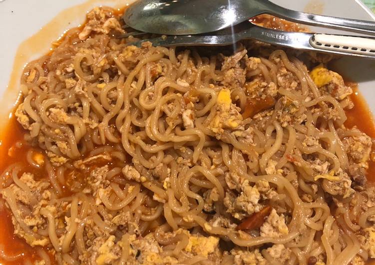 Mie tek tek indomie