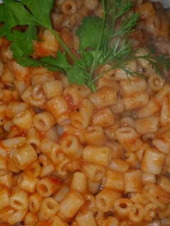 A picture of Pasta with Tomato Sauce and Chicken Flavor.