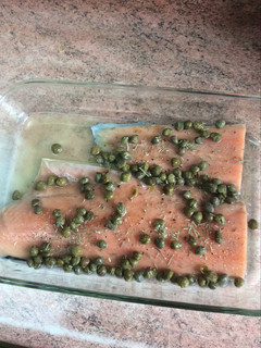 Una foto de Salmón al horno