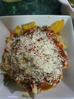 Una foto de Tajadas de plátano con carne molida..