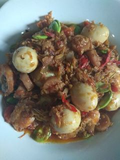 Foto resep Sambel udang telur puyuh pete