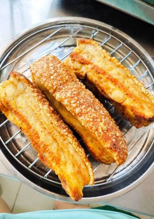 รูปของ หมูกรอบ 🥓🥓
