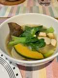 ซุปมิโซะผักรวม กับสันในไก่