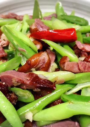鴨賞炒什蔬 的食譜成品照片
