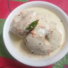 Dahi Vada A picture of Dahi Vada.