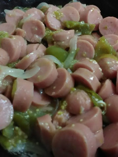 Una foto de Salchichas entomatadas