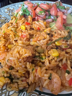 Una foto de Arroz con camarones