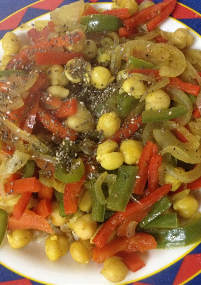 Una foto de Guisito de garbanzos y arroz integral