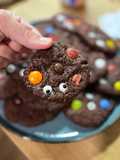 Monster Cookies de lacasitos para Halloween