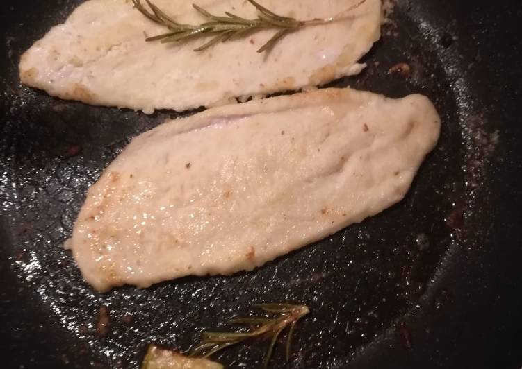 Recetta di Veloce Fettine di pollo al limone