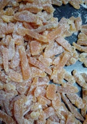 Una foto de Cascaritas confitadas de pomelo rosado !!!