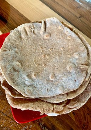 Una foto de Tortilla integral para wrap