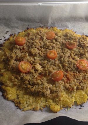 Una foto de Pizza de coliflor con carne picada de pollo