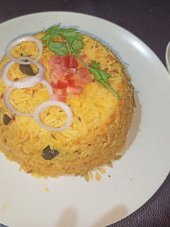 મિક્સ વેજીટેબલ ખીચડી(mix veg khichdi recipe in gujarati) રેસીપી મુખ્ય ફોટો