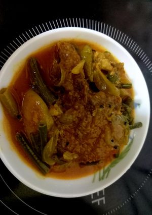 আলু পেঁয়াজ কলি দিয়ে ভোলা মাছের ঝাল(bhola macher jhal recipe in Bengali) রেসিপির প্রধান ছবি
