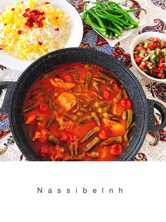 عکسی از دستور خورشت بامیه با مرغ