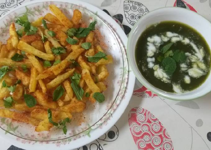 Recipe of Award-winning Peri Peri French Fries Spinach Soup