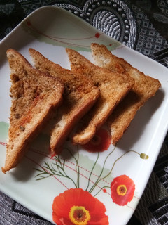 A picture of Tangy Masala Curd Bread.
