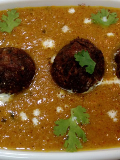 A picture of Leftover Palak Kofta Curry.