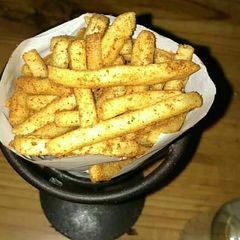 A picture of French fries.