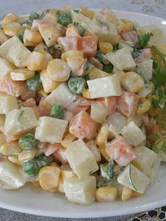 Hình của món Salad Nga (đơn giản).