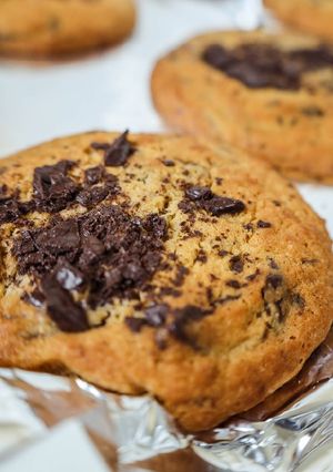 A picture of The best Chocolate Chip Cookies.