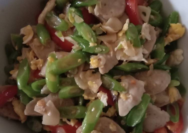 Tumis buncis + baso + telor orak arik