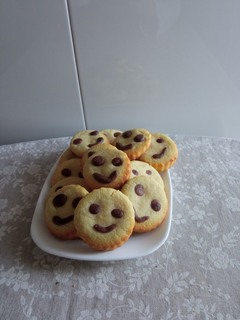 Una foto de Càritas sonrientes